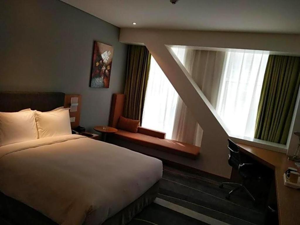 Holiday Inn Express Handan East By Ihg Exterior photo