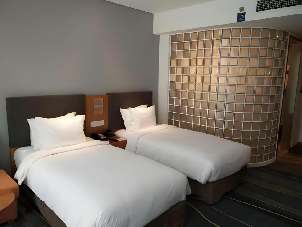 Holiday Inn Express Handan East By Ihg Exterior photo
