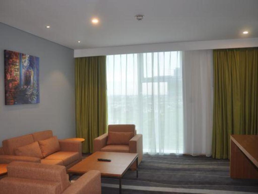 Holiday Inn Express Handan East By Ihg Exterior photo