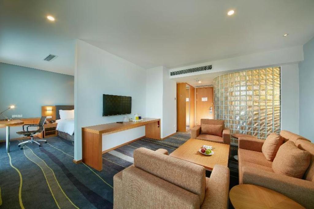Holiday Inn Express Handan East By Ihg Exterior photo