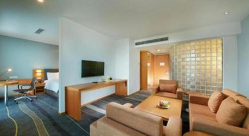 Holiday Inn Express Handan East By Ihg Exterior photo